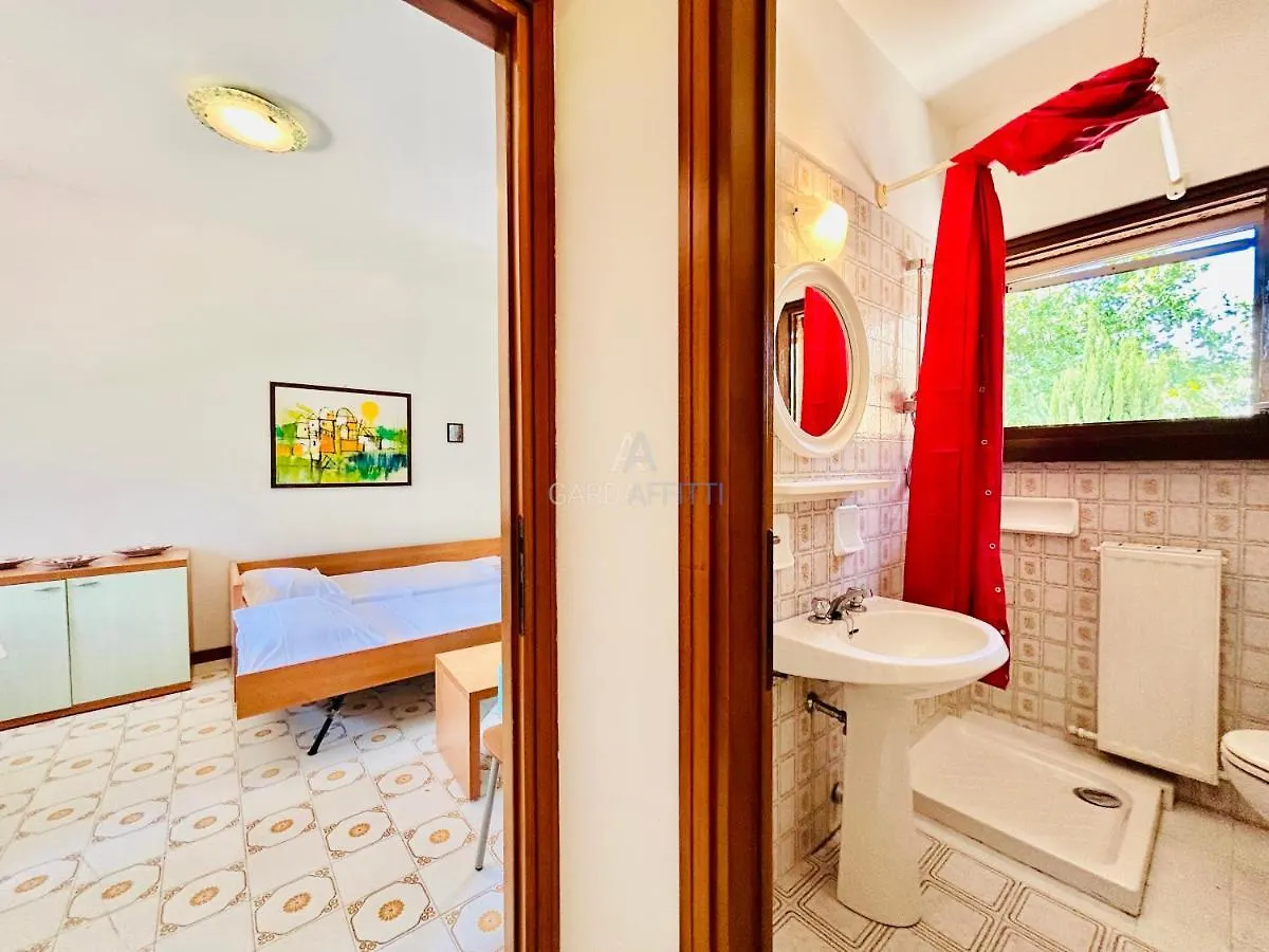 Apartment Scylla Apt - 100 Metri Dal Lago Di Garda Sirmione