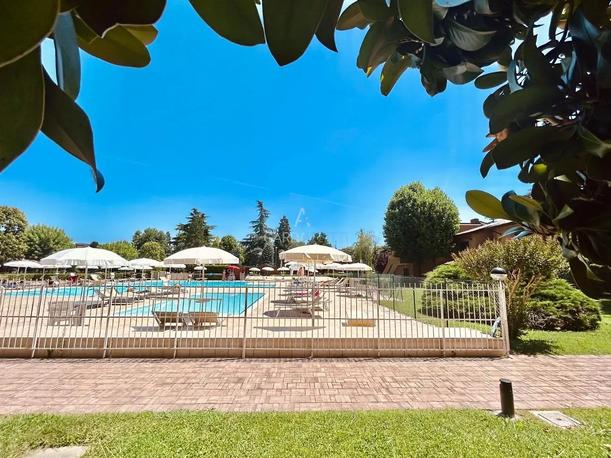 Scylla Apt - 100 Metri Dal Lago Di Garda Sirmione